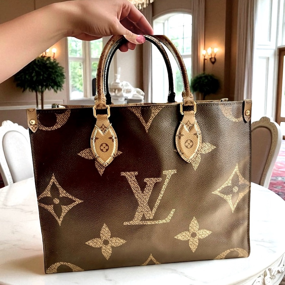 Louis Vuitton Tote Reverse Monogram Large Print Brown On the go authenticated